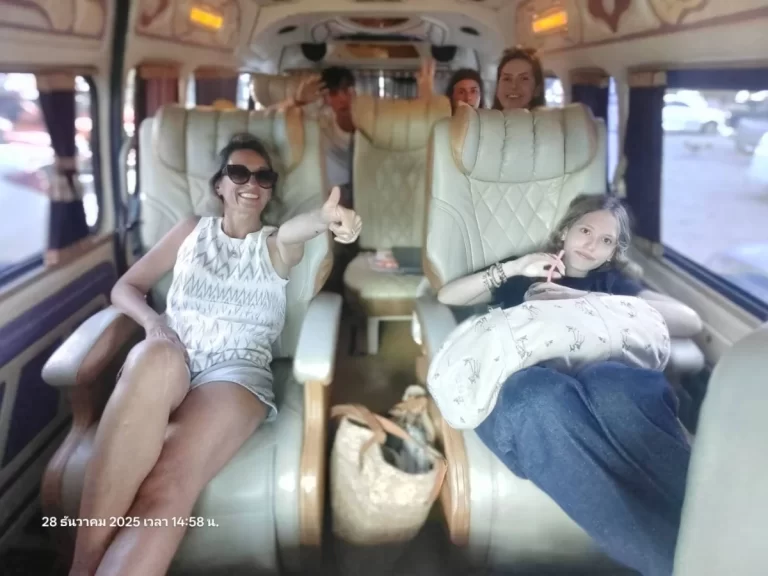 บริการเช่ารถพร้อมคนขับปากช่อง